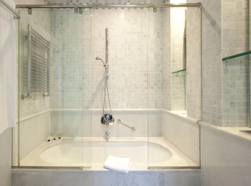 SUITE STANDARD Room, Casa Fuster, Barcelona