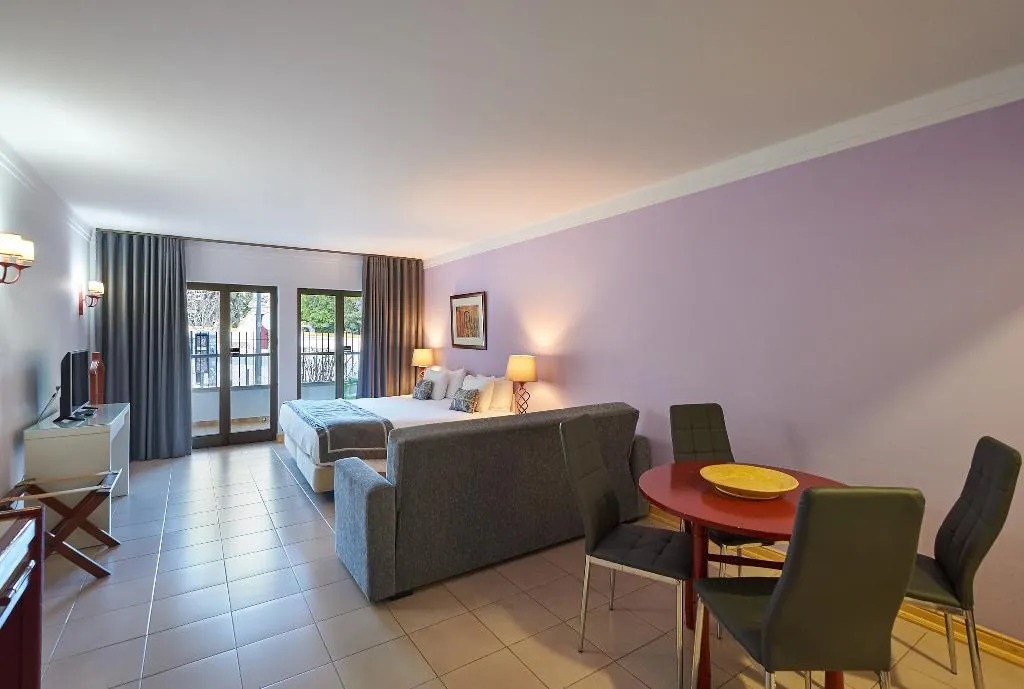 STUDIO STANDARD Room, Clube do Lago Hotel, Lisbon