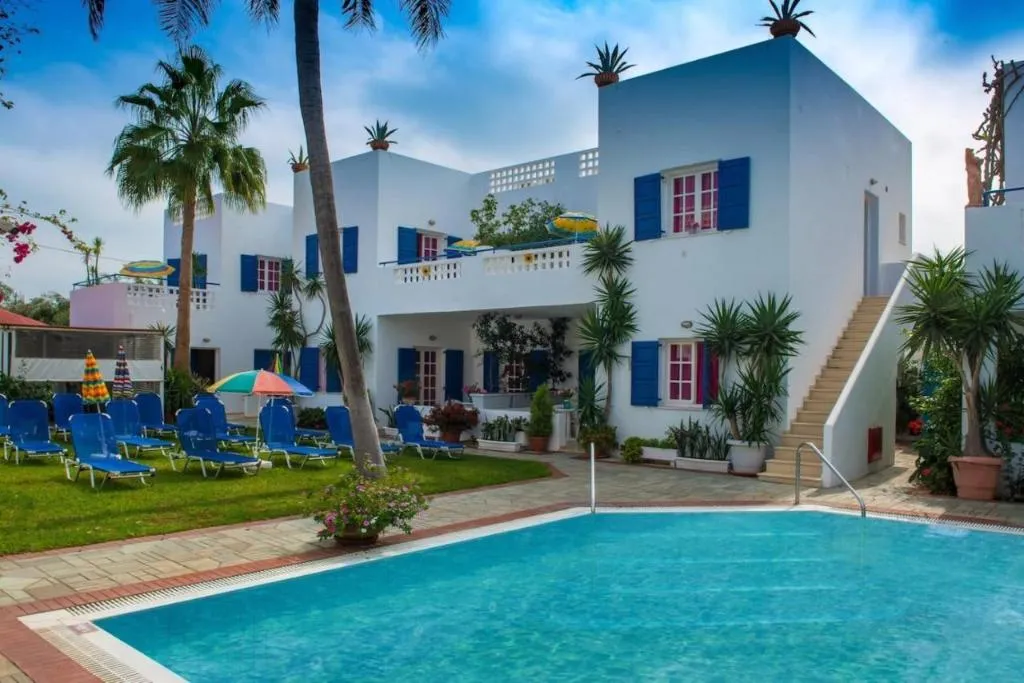 Pool, Galini Studios & Apartments, Crete