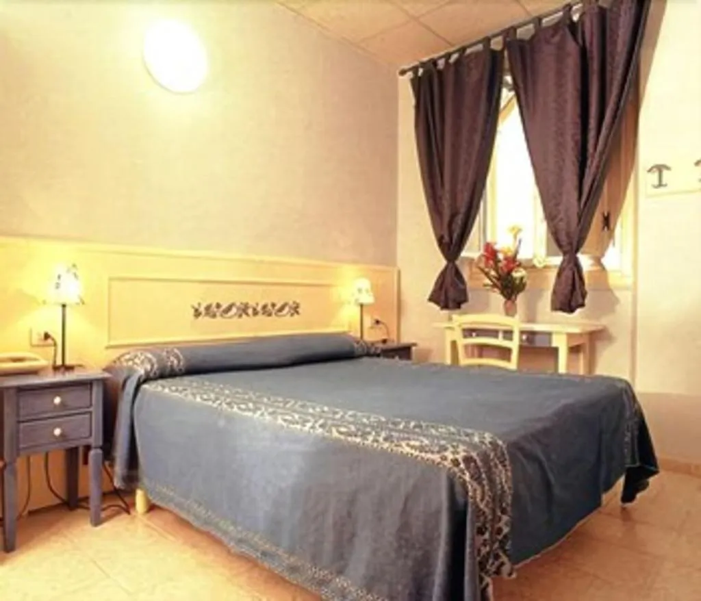 Room, Hotel La Noce, Florence