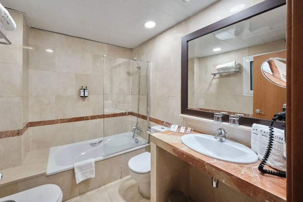 DOUBLE SINGLE USE STANDARD Room, Catalonia Gracia, Barcelona