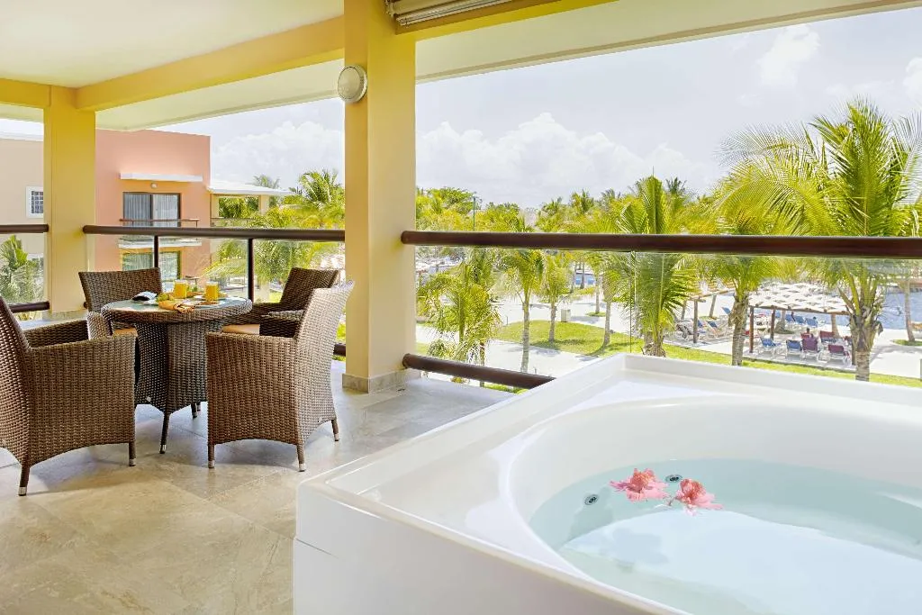 SUITE PREMIUM OCEAN FRONT Room, Barceló Maya Beach, Cancun Area