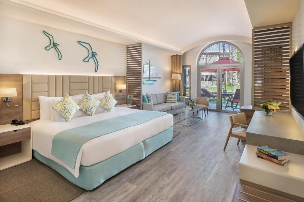 JUNIOR SUITE PREMIUM Room, JA The Resort – JA Palm Tree Court, Dubai, Dubai
