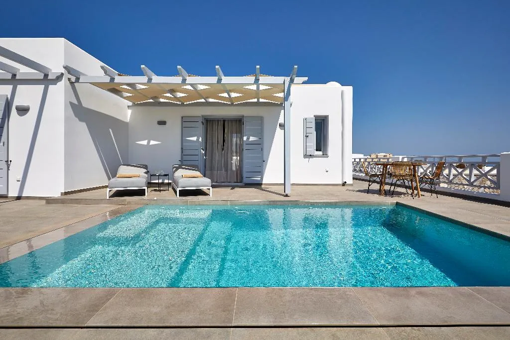 SUITE WITH PRIVATE POOL Room, De Sol Hotel & Spa, Santorini