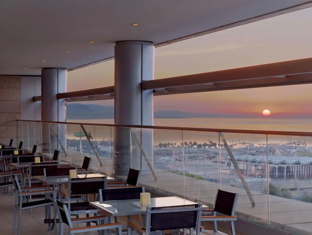 Bar, Hilton Diagonal Mar Barcelona, Barcelona