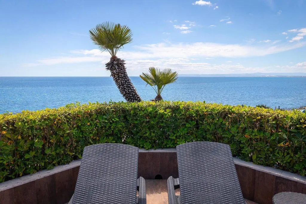 Beach, Four Points by Sheraton Catania Hotel & Conference, Catania