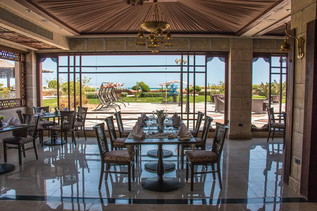 Restaurant, Gravity Hotel Aqua Park Hurghada, Red Sea Riviera