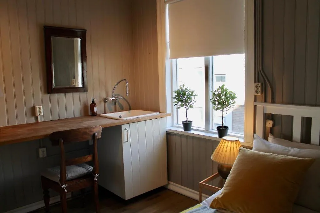 Room, The Old Bicycle Shop, Reykjavik