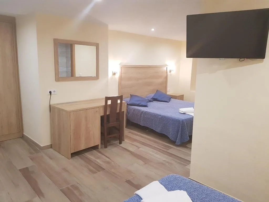 Room, Portofino, Costa Brava