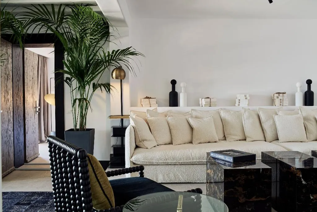 VILLA THREE BEDROOMS Room, Myconian Villa Collection Preferred Hotels, Mykonos
