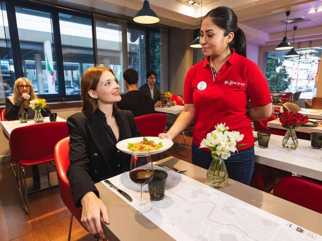 Restaurant, Ibis Milano Centro, Milan