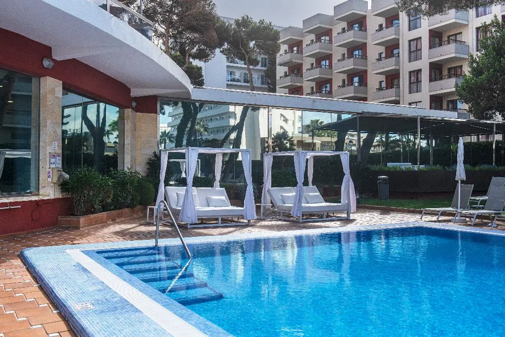 Pool, Obelisco, Majorca