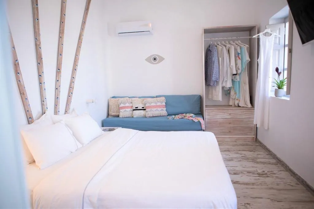 DOUBLE DELUXE TWO BEDS Room, The Museum Project Oia, Santorini