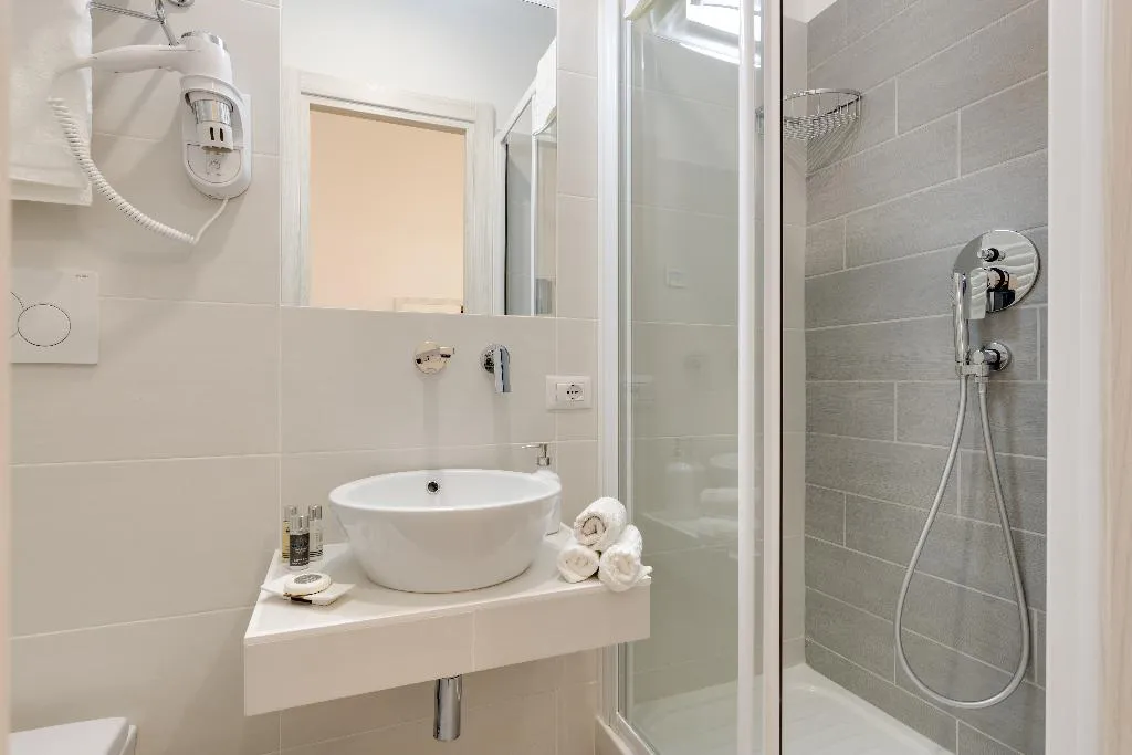 SINGLE STANDARD Room, Dolce Luxury Rooms, Rome