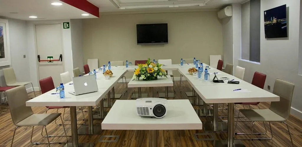 Conferences, Muralto Madrid Princesa, Madrid