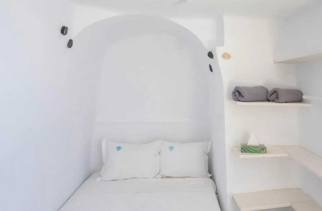 SUITE SEA VIEW WITH TERRACE Room, Sophia Luxury Suites, Santorini