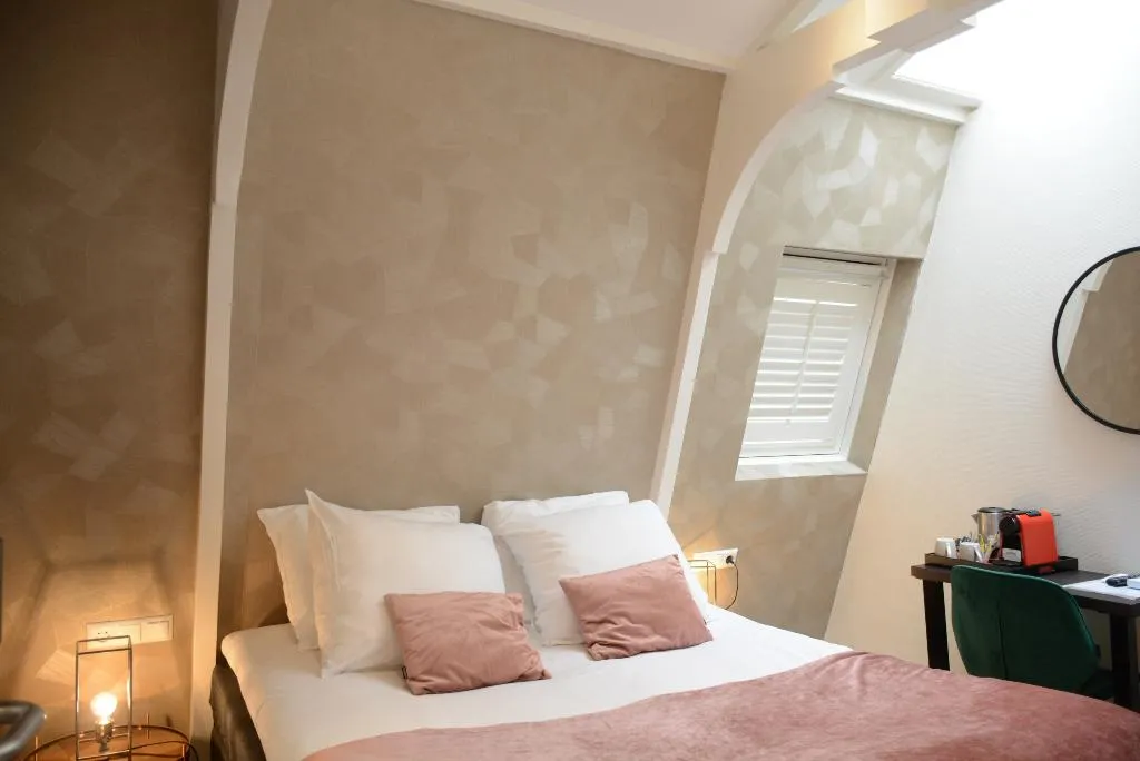 DOUBLE STANDARD Room, NL Hotel District Leidseplein, Amsterdam