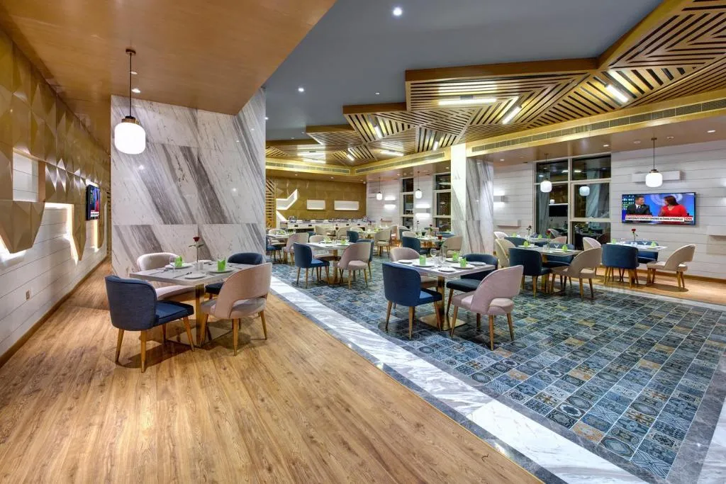 Restaurant, The S Hotel Al Barsha, Dubai