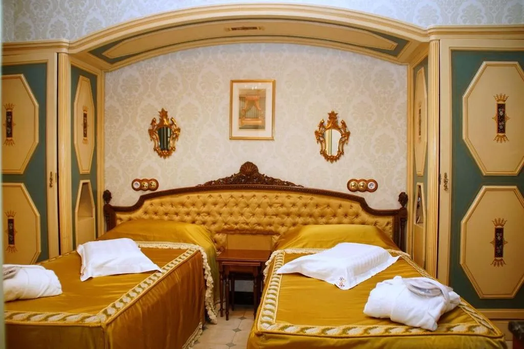 Room, Sitges Royal Rooms, Costa Brava
