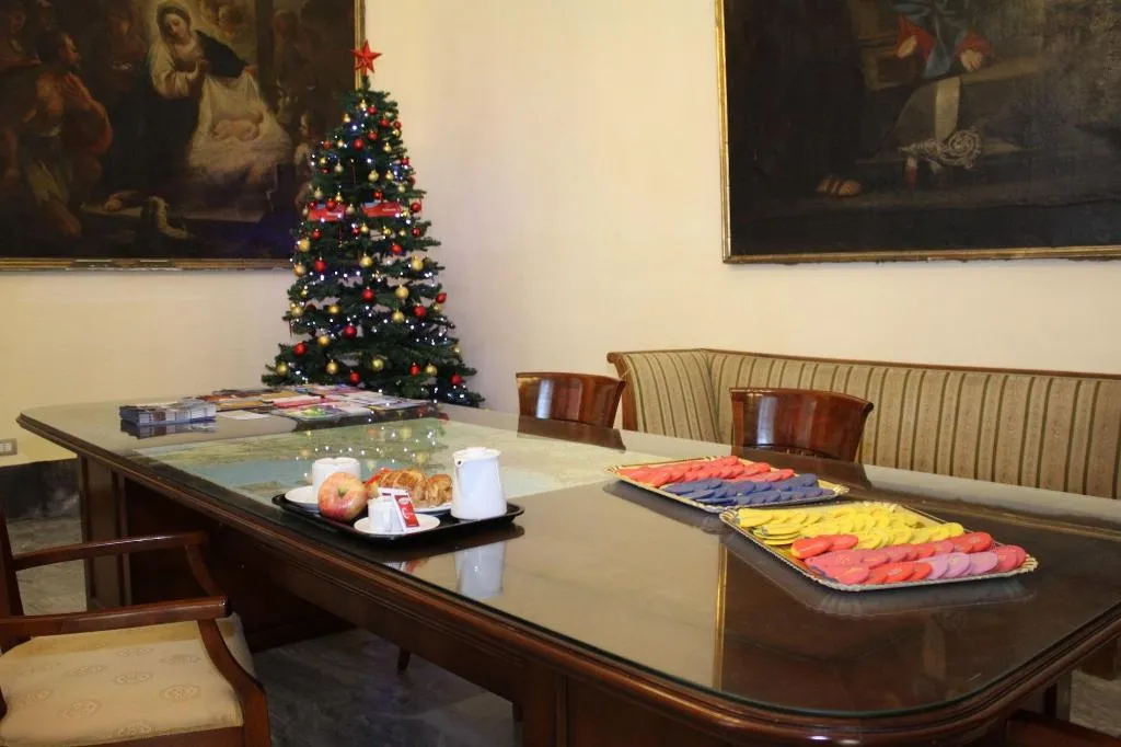 Lobby, Casa Tolentino, Naples