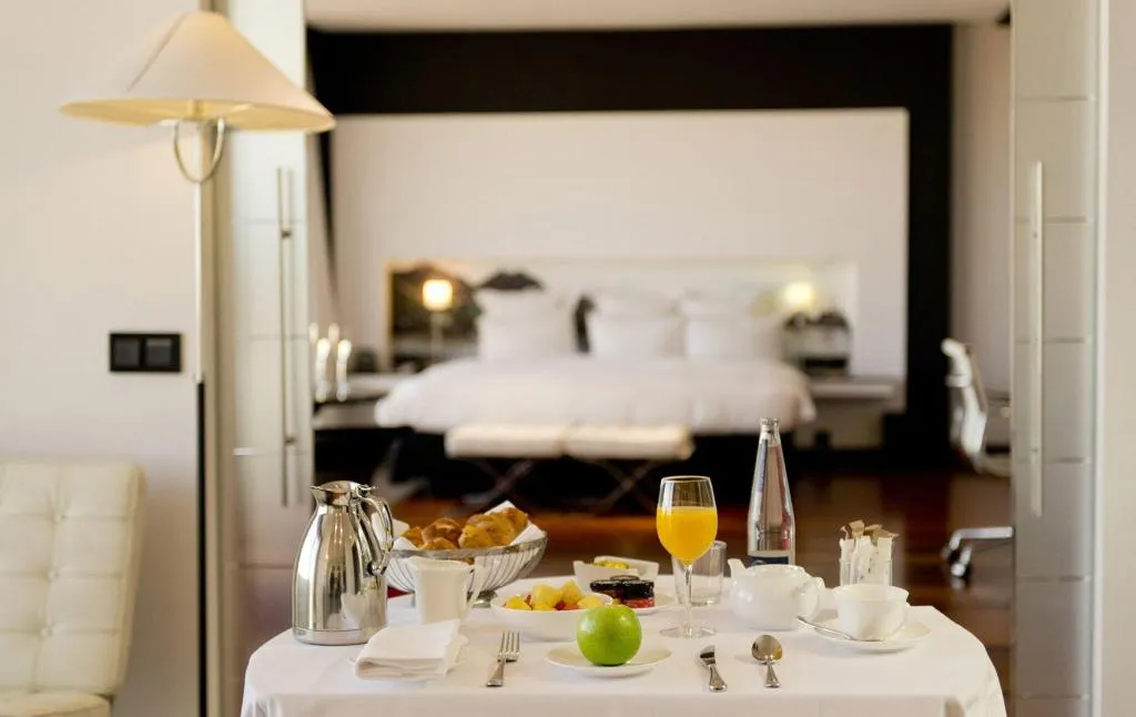 Room, Hilton Madrid Airport, Madrid