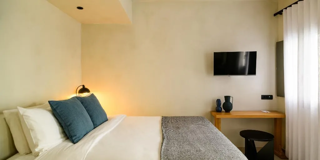 DOUBLE CLASSIC Room, Andromeda Villas, Santorini