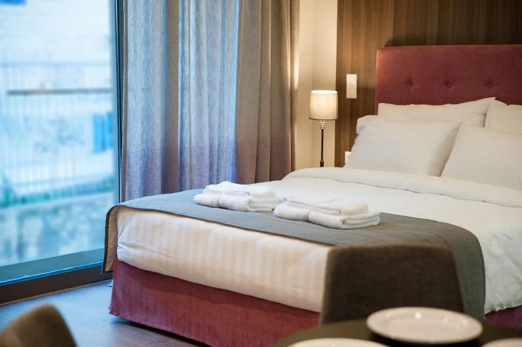 SINGLE SUPERIOR Room, Athens Platinum Rooms And Suites, Athens
