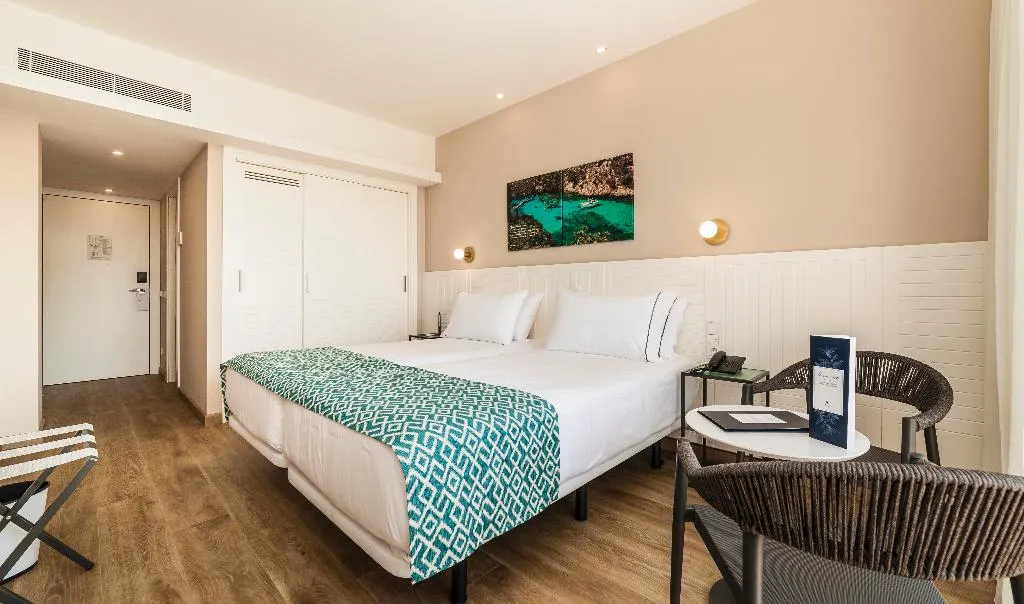 DOUBLE SINGLE USE STANDARD Room, Eurostars Marivent, Majorca