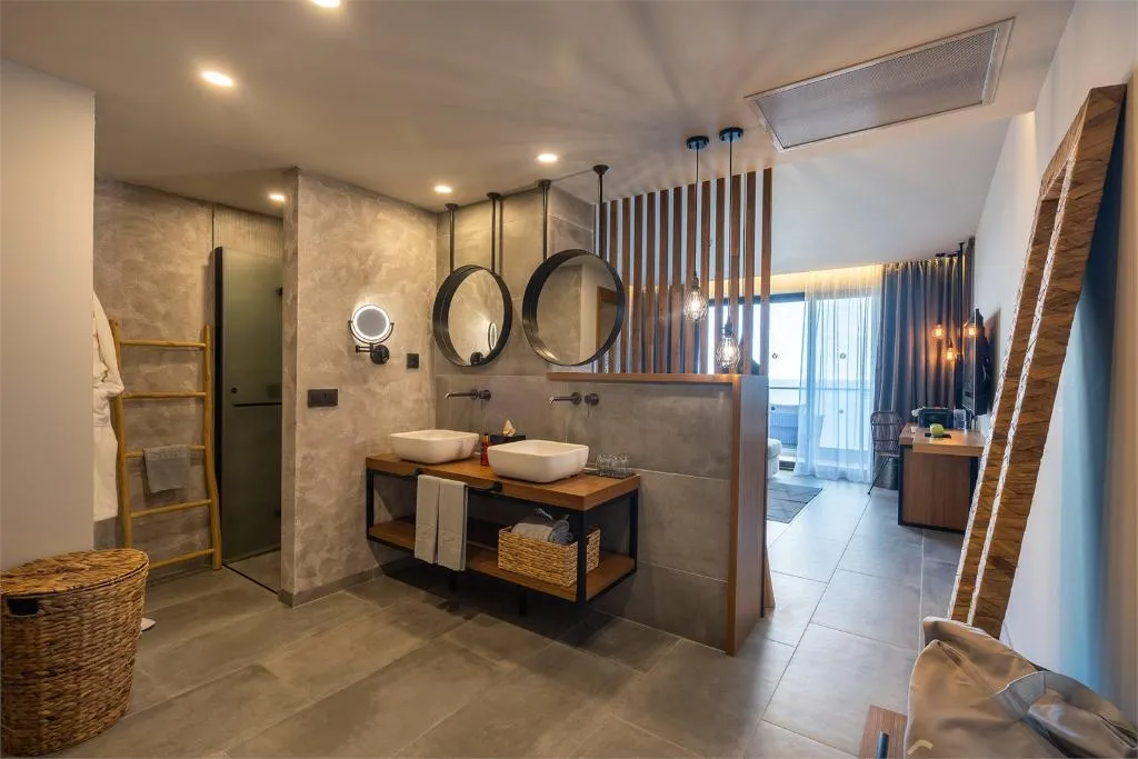 DOUBLE CLUB SEA VIEW Room, Grifid Hotel Vistamar, Varna