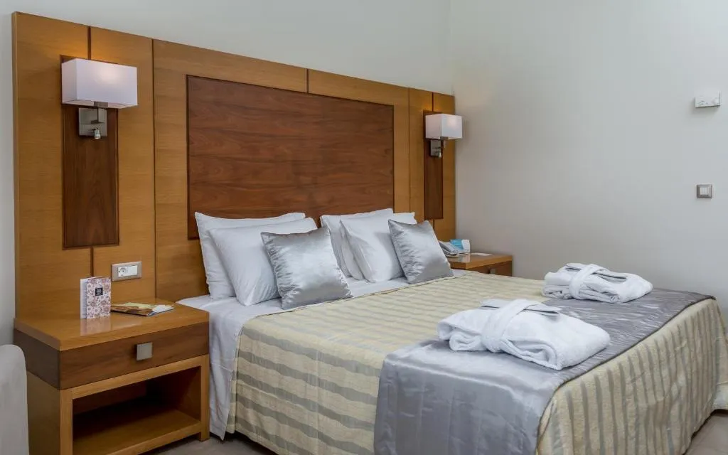 JUNIOR SUITE SEA VIEW Room, Apollo Blue, Rhodes