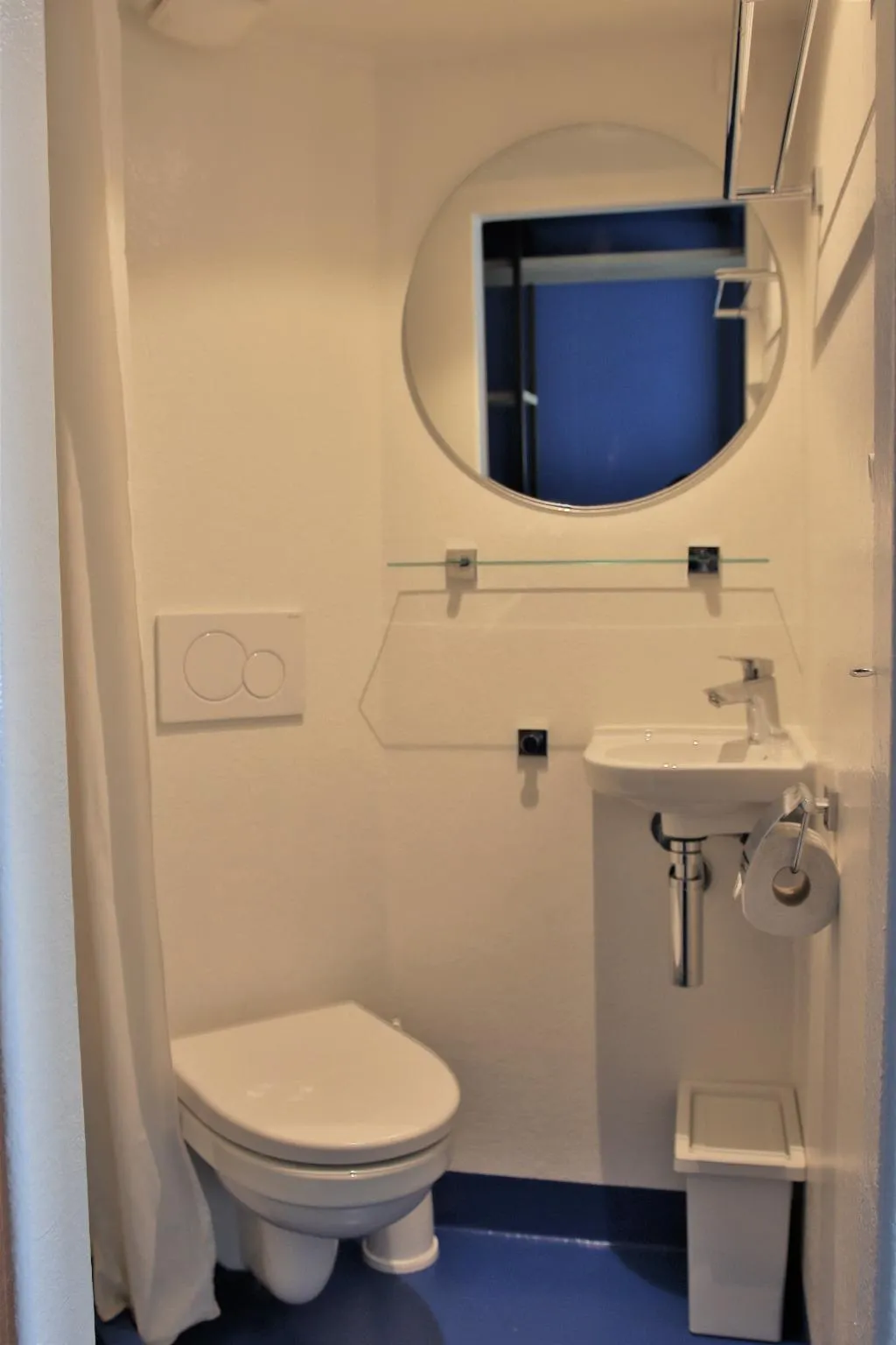 DOUBLE DELUXE WITH VIEWS Room, Botel, Amsterdam