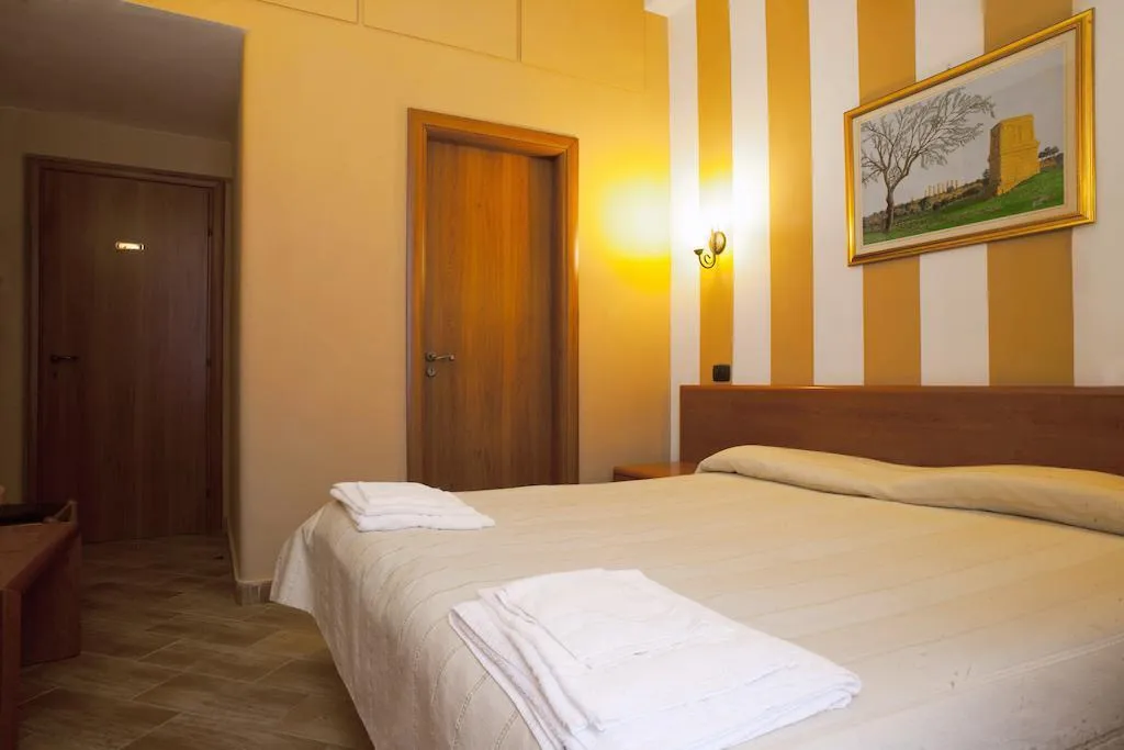 General view, B&B Kolymbetra, Catania