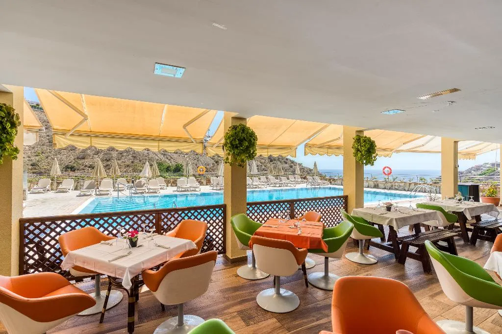 Restaurant, Holiday Club Sol Amadores, Gran Canaria