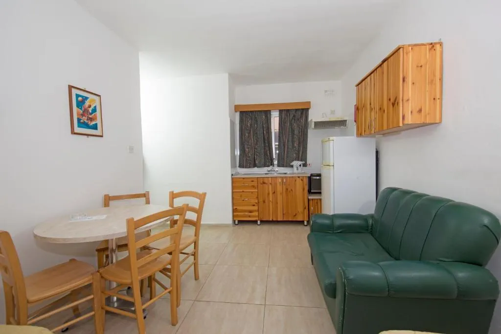 APARTMENT ONE BEDROOM Room, Cardor Holiday Complex, Malta