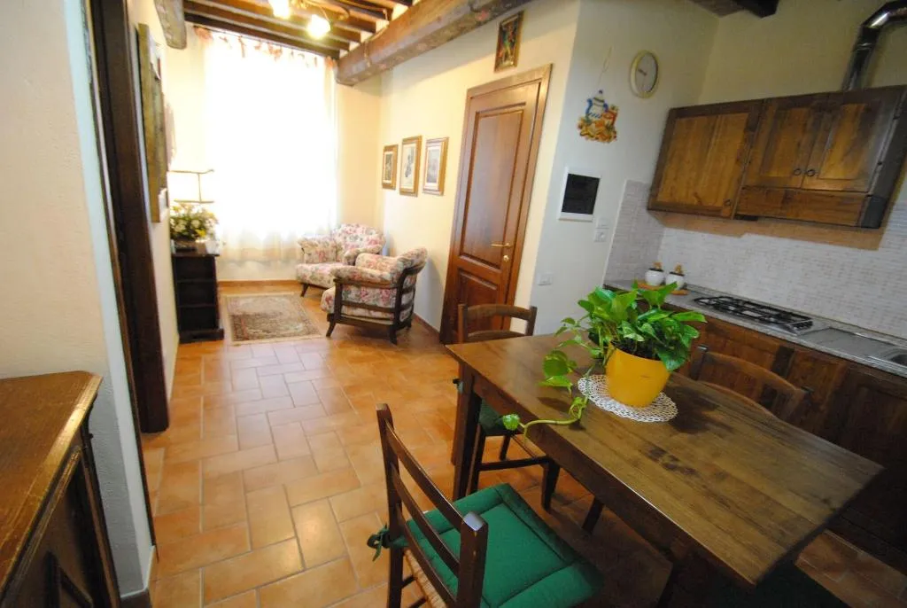Room, Albergo Torre Sangiovanni, Perugia