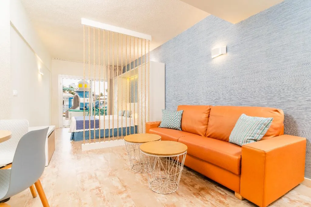 FAMILY ROOM ONE BEDROOM ONE BATHROOM Room, HOVIMA La Pinta Beachfront Family Hotel, Tenerife