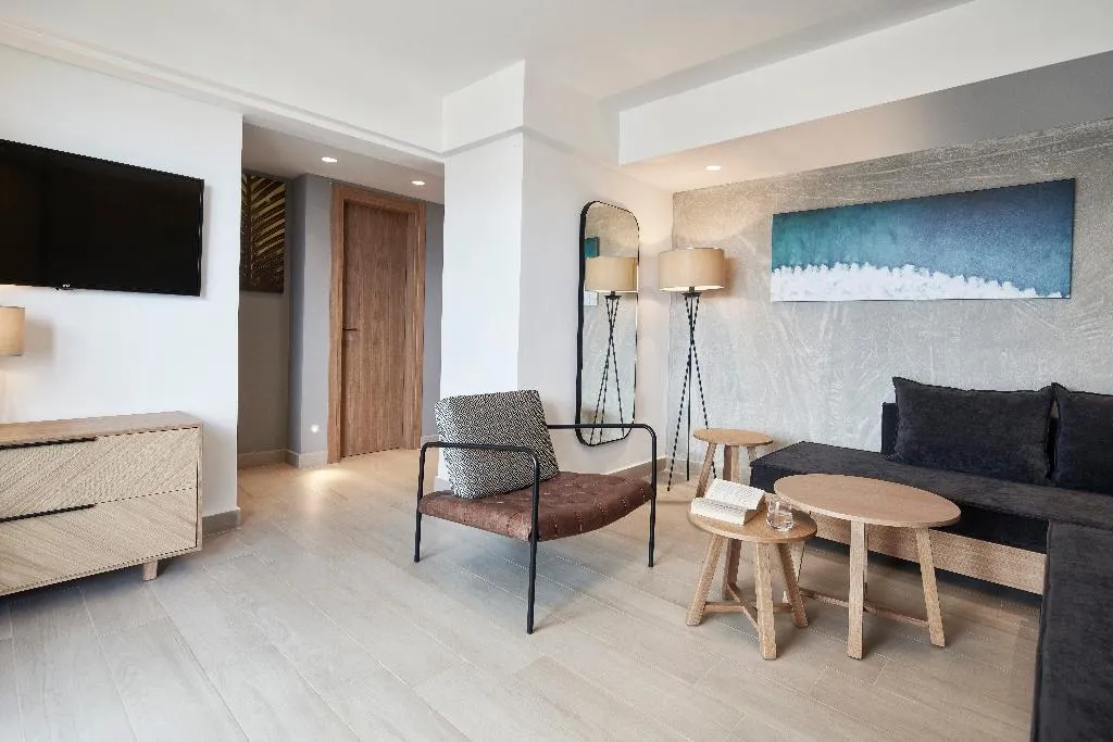 SUITE LAND VIEW Room, Atlantica Caldera Palace, Crete