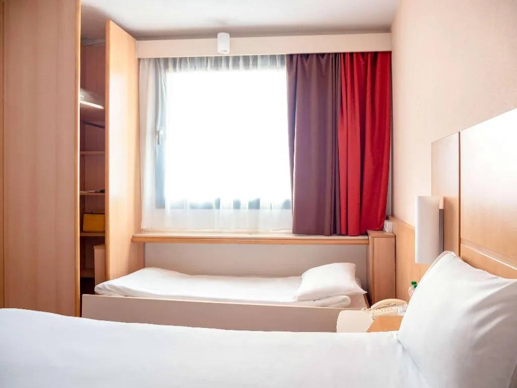 Room, Ibis Krakow Centrum, Krakow