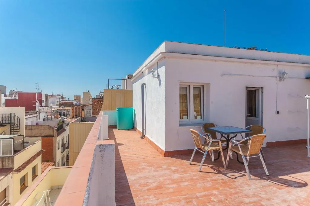 Room, Neptuno Hostal, Costa Brava
