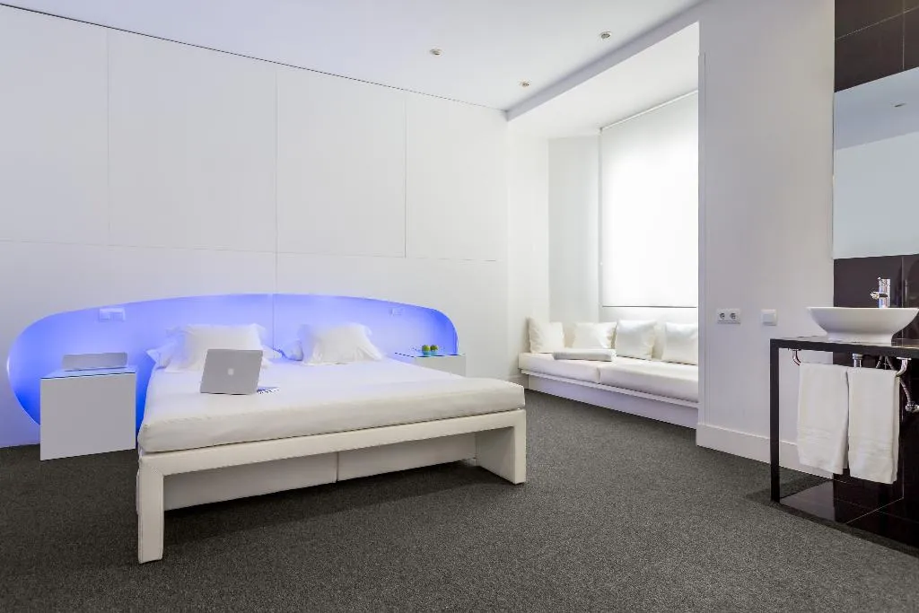 JUNIOR SUITE STANDARD Room, Room Mate Mario, Madrid, Madrid