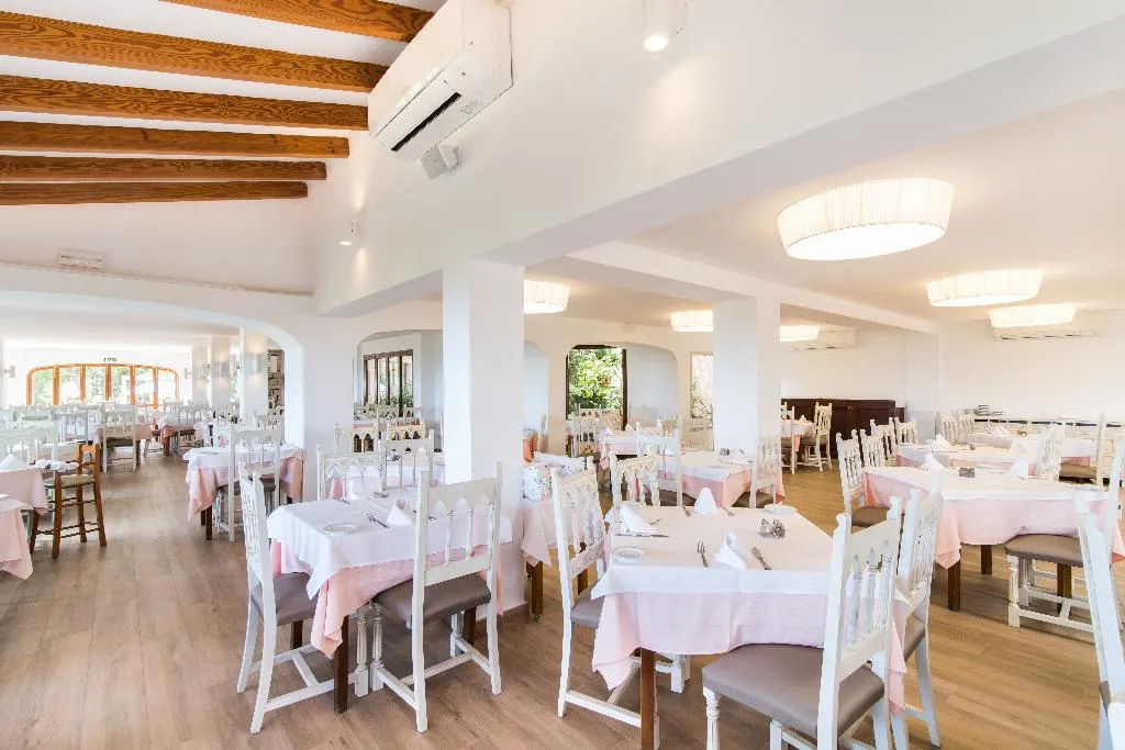 Restaurant, Na Taconera Sport and Relax, Majorca