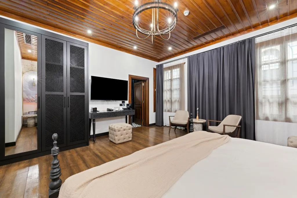 Room SUPERIOR WITH DOUBLE BED Room, Belmondo Suites Old Town Antalya, Antalya