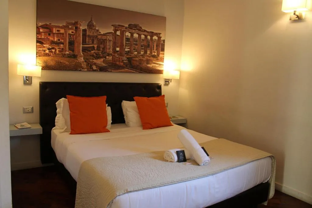 Double or Twin WITH DOUBLE BED Room, Relais Arco Della Pace, Rome