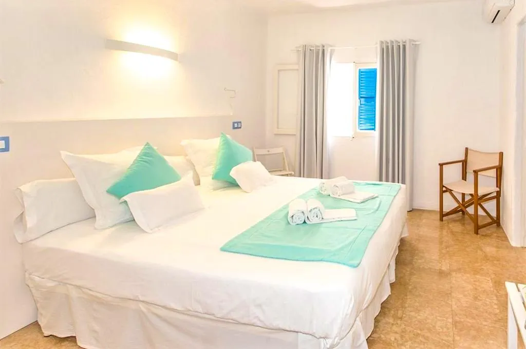 TRIPLE WITH BALCONY Room, Hotel Suret, Majorca