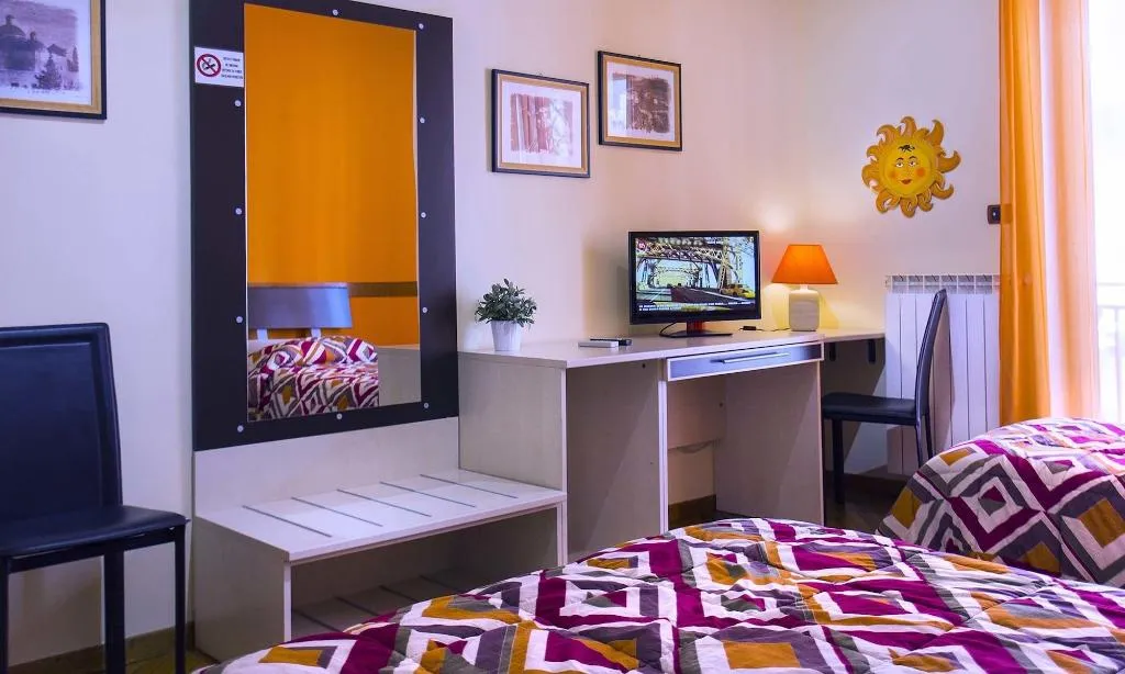 Room, Solaris B&B, Catania