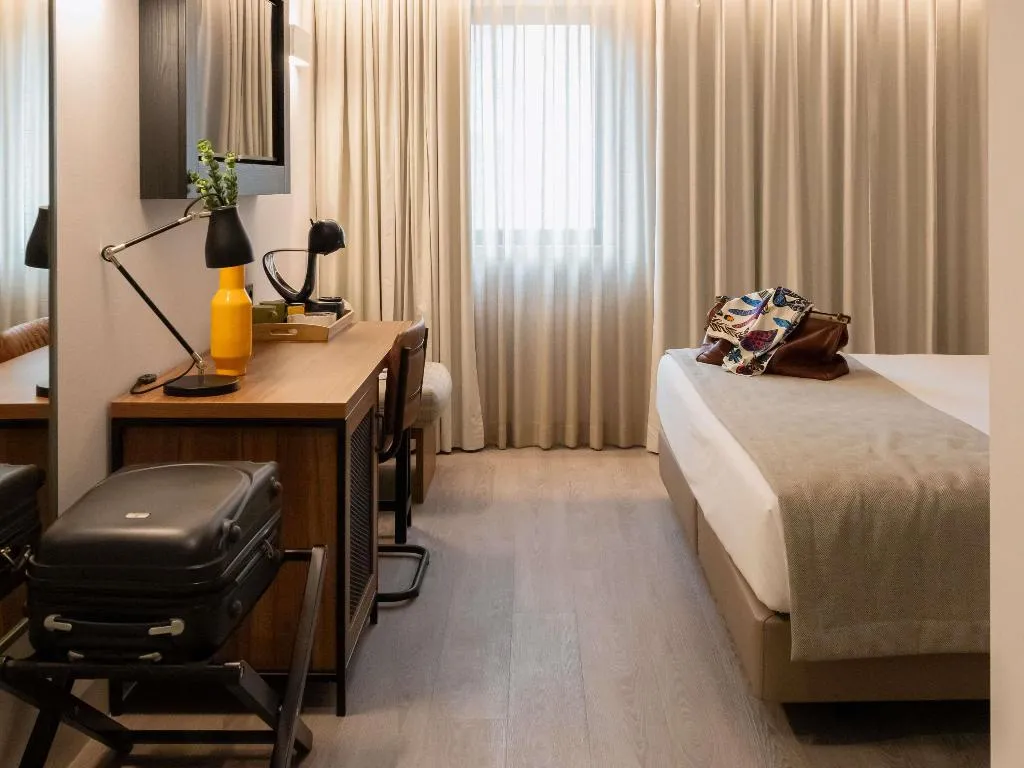 Room, Ibis Styles Lisboa Aeroporto, Lisbon