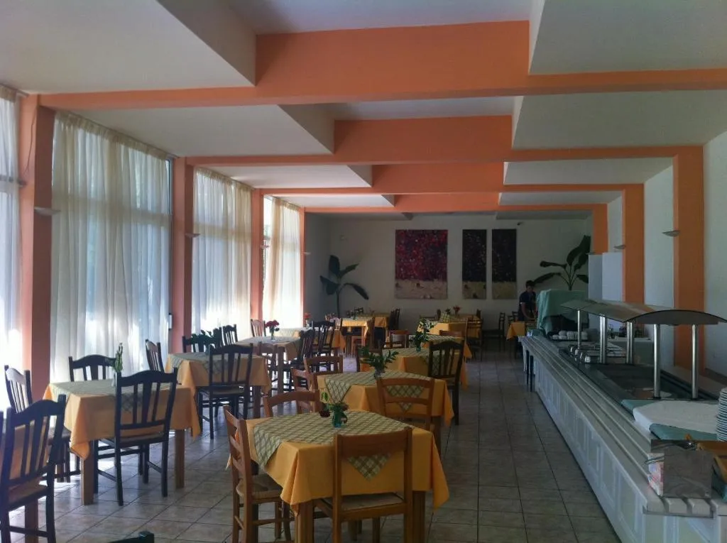 Restaurant, Ipsos Beach, Corfu