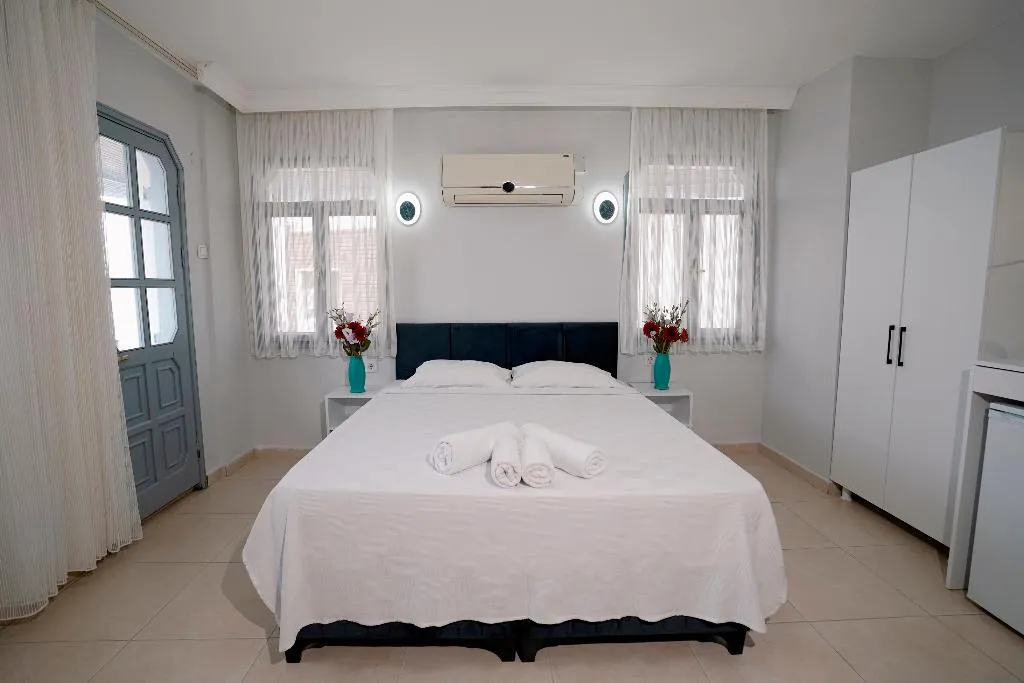 Room ONE BEDROOM ONE BATHROOM Room, Moon & Sun Hotel, Izmir