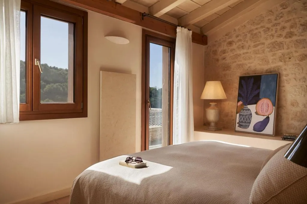 Room, Kapsaliana Village Hotel, Crete