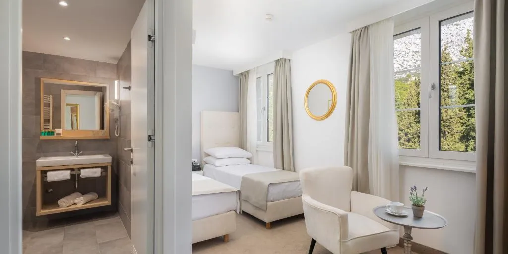 DOUBLE STANDARD Room, Aminess Younique Bellevue Hotel, Dubrovnik